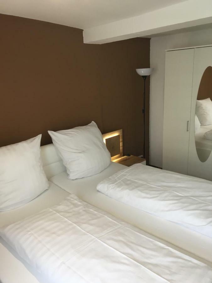 Ferienwohnung "Zur Ottoburg" In Schlitz Esterno foto