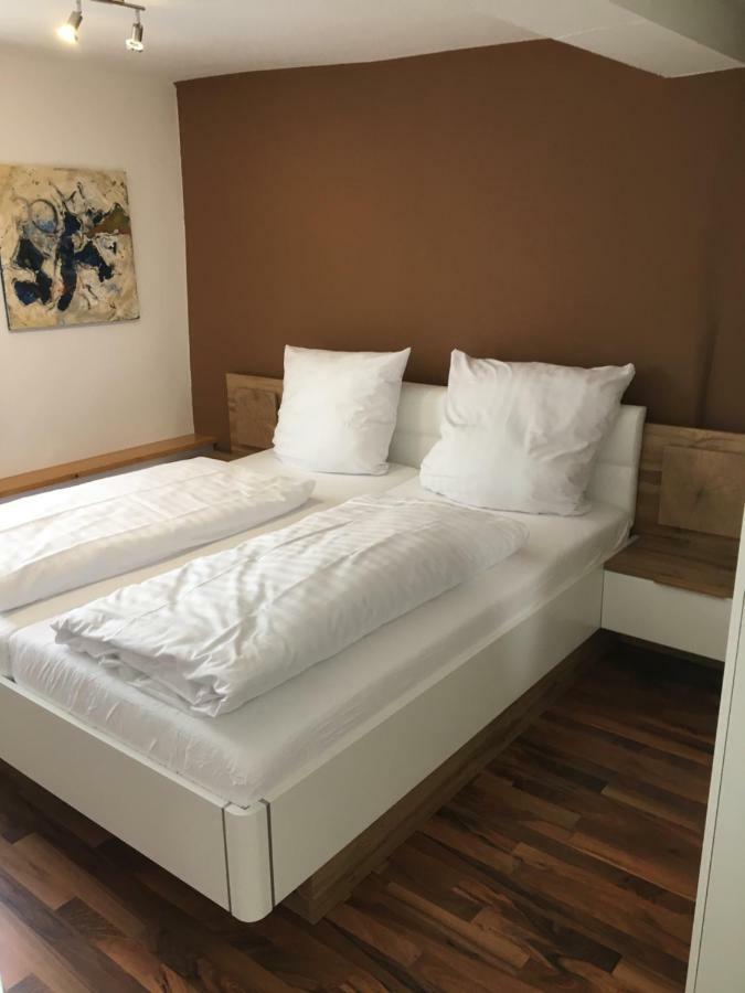 Ferienwohnung "Zur Ottoburg" In Schlitz Esterno foto
